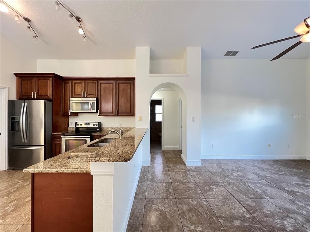2859 Blooming Alamanda Loop - Photo 8