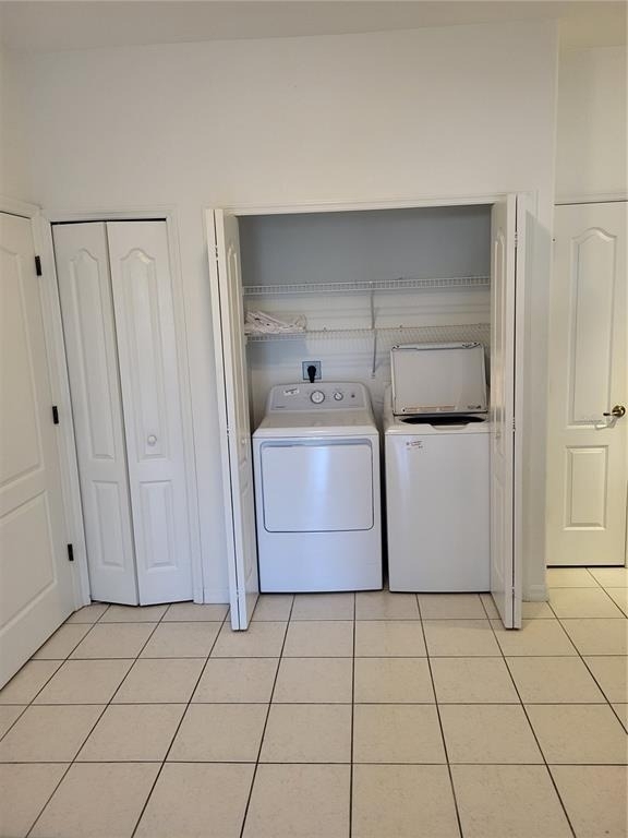 3104 L Pavia Boulevard - Photo 4