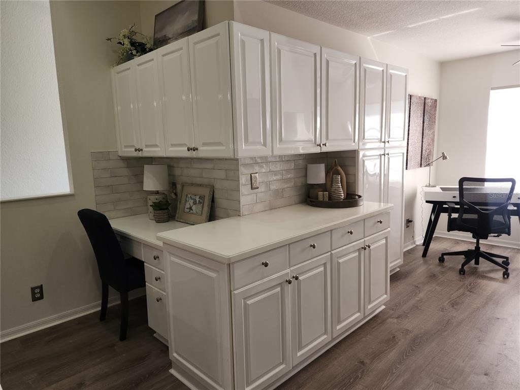 6503 Fairway Gardens Drive - Photo 14
