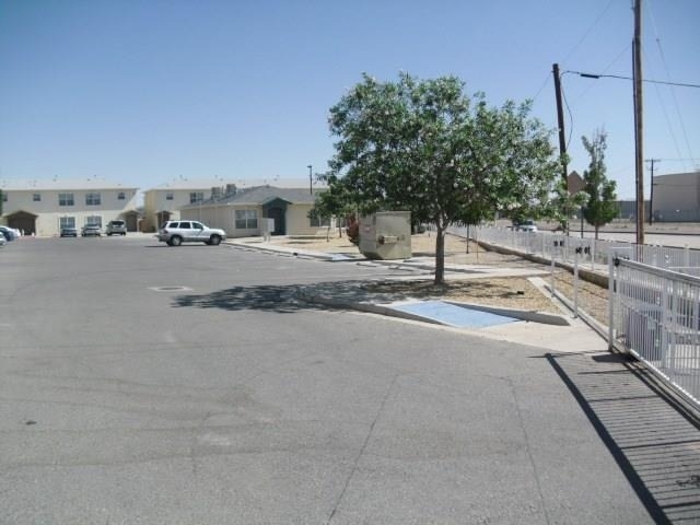 10021 Railroad Drive - Photo 2
