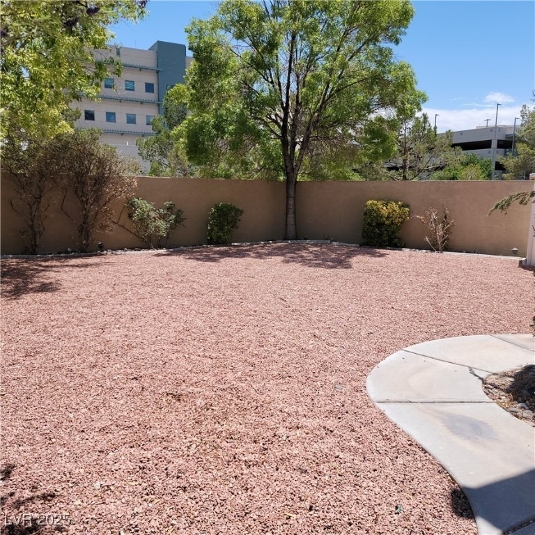 10200 Turin Place - Photo 19
