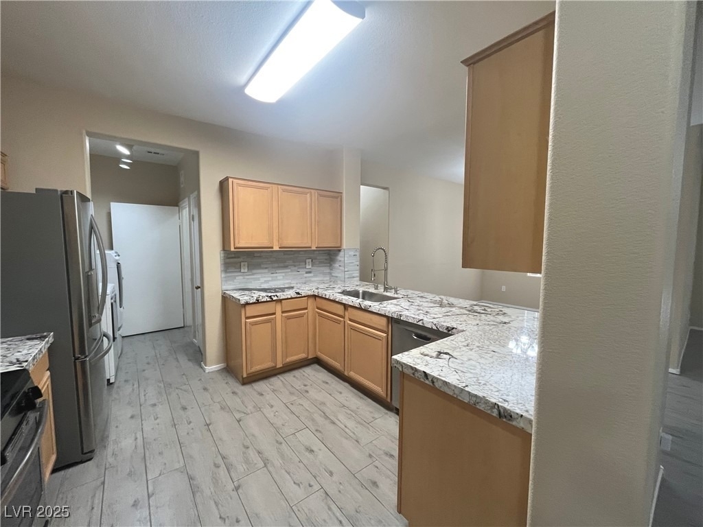 673 Peachy Canyon Circle - Photo 9