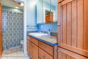 58 Broadway - Photo 16