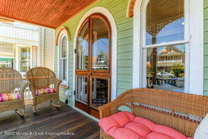 58 Broadway - Photo 2