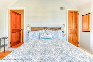 58 Broadway - Photo 18