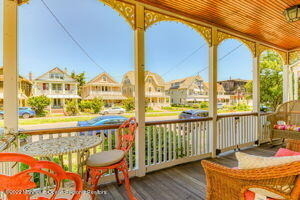 58 Broadway - Photo 1