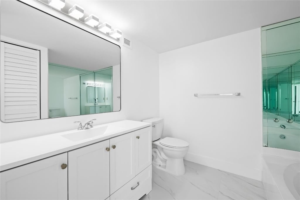 800 Parkview Drive - Photo 14