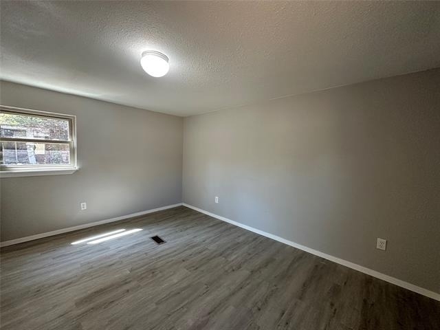 87 Paris Drive - Photo 5