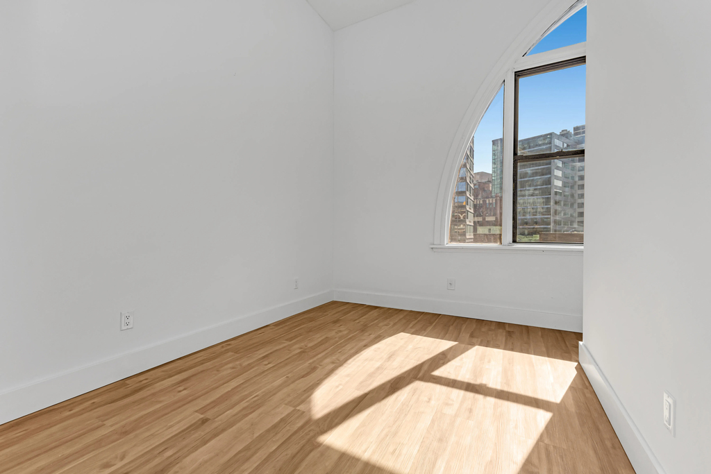 Willoughby Street / Jey street - Photo 4