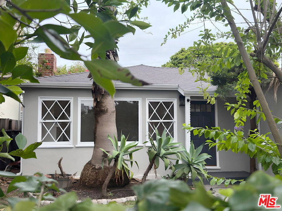 2416 Boone Avenue - Photo 17