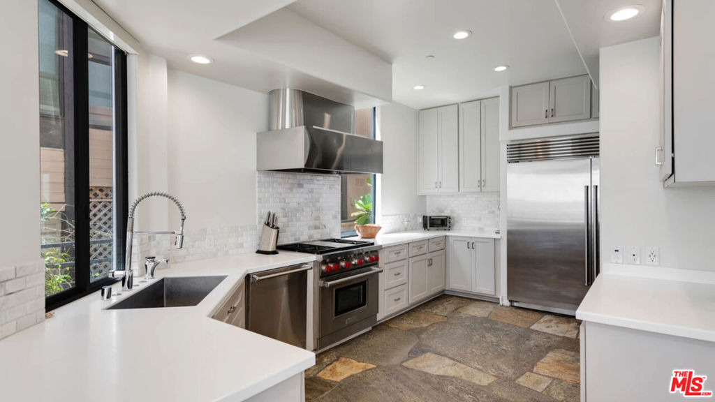 25252 Malibu Road - Photo 5