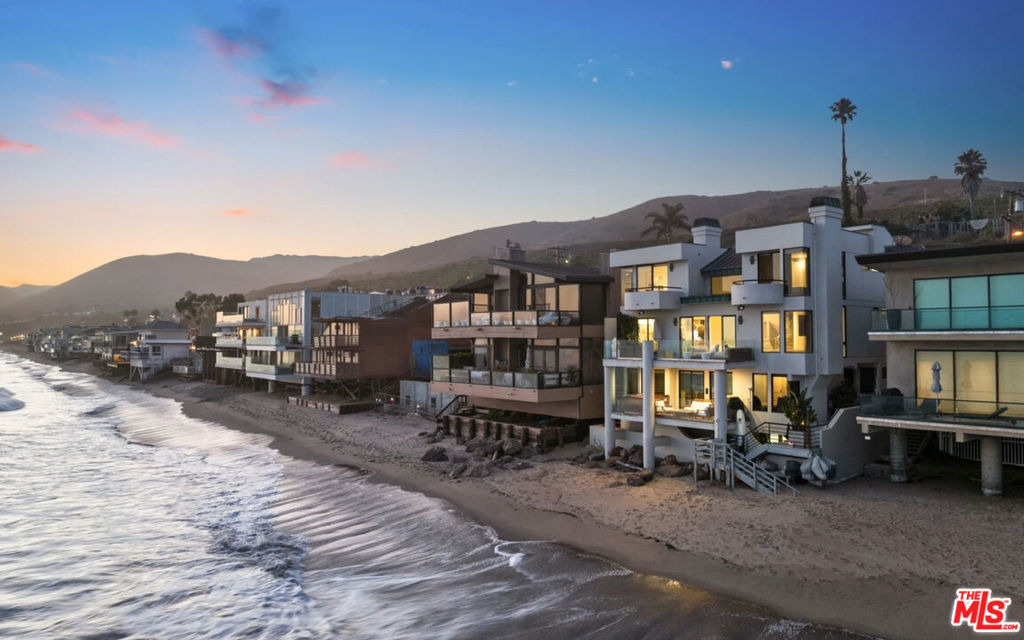 25252 Malibu Road - Photo 1