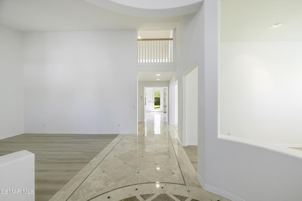 3178 Sunset Hills Boulevard - Photo 2