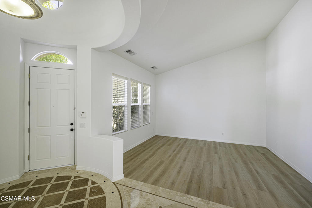 3178 Sunset Hills Boulevard - Photo 3