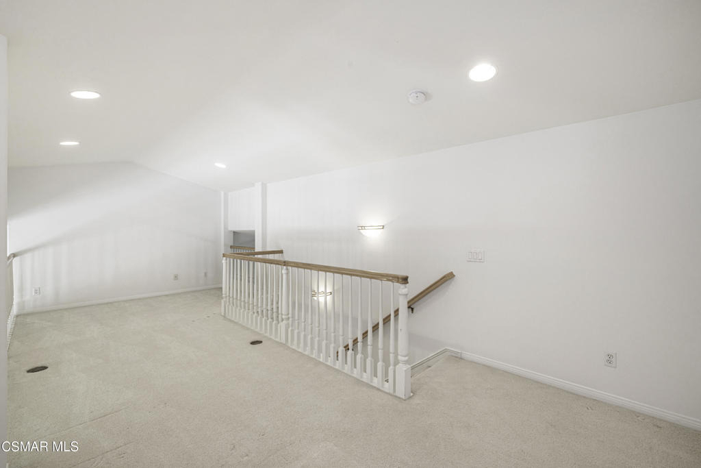 3178 Sunset Hills Boulevard - Photo 8