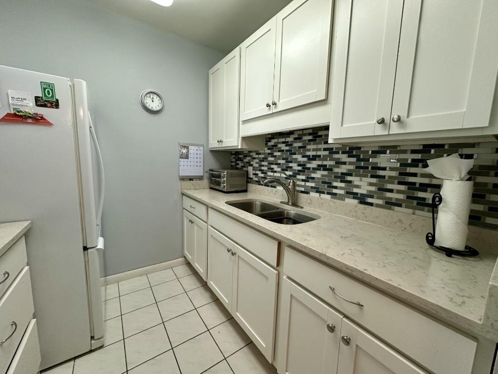 1001 Ne 8th Avenue - Photo 9