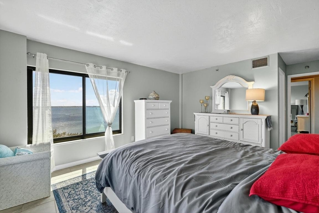 801 S Ocean Drive - Photo 15