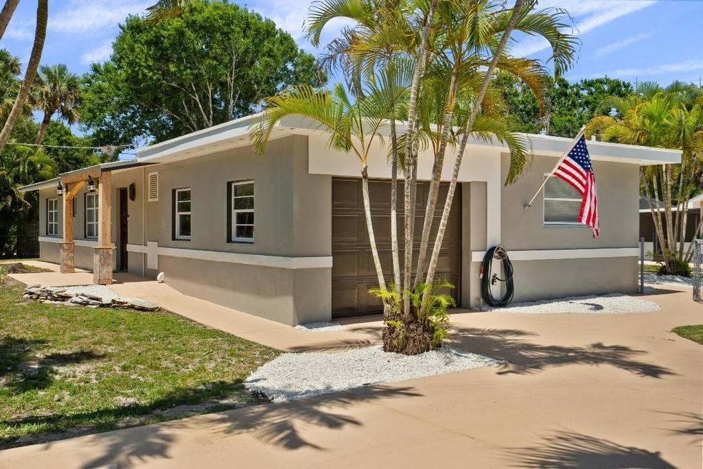 4220 Sunrise Boulevard - Photo 2