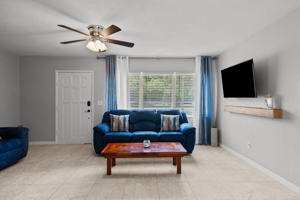 4220 Sunrise Boulevard - Photo 9