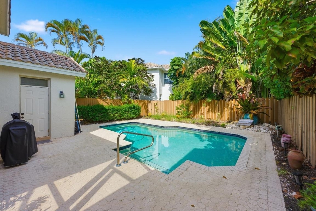 2495 Nw 66th Drive - Photo 32