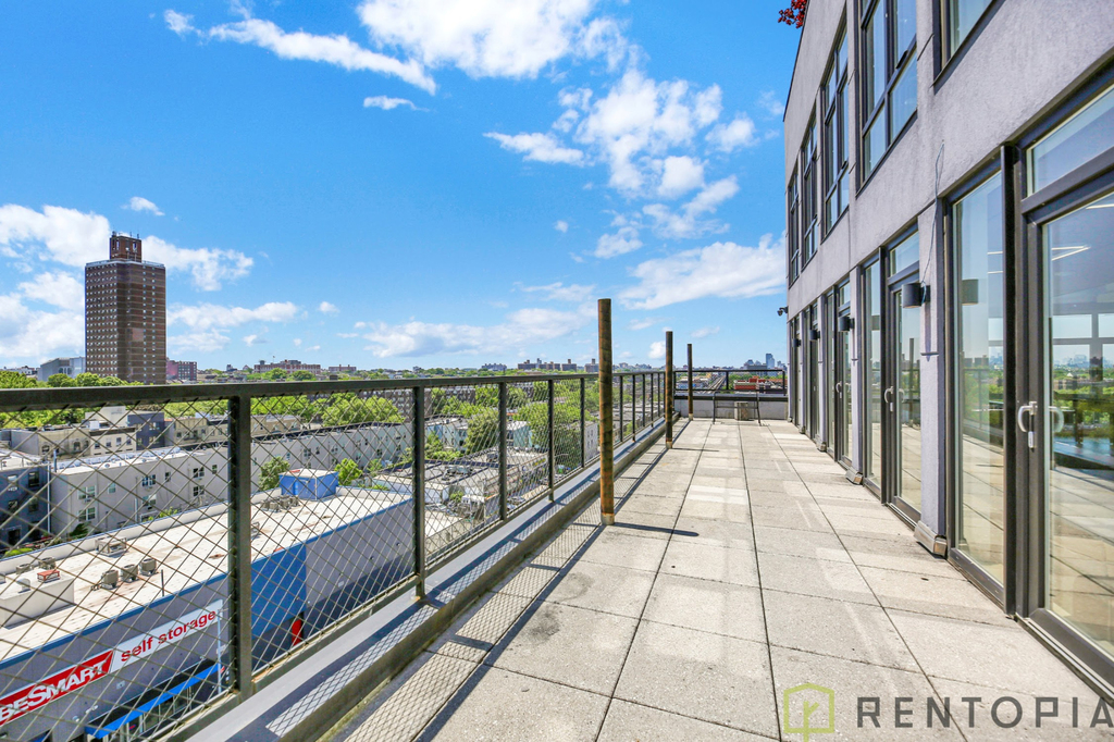 1875 Atlantic Avenue - Photo 10