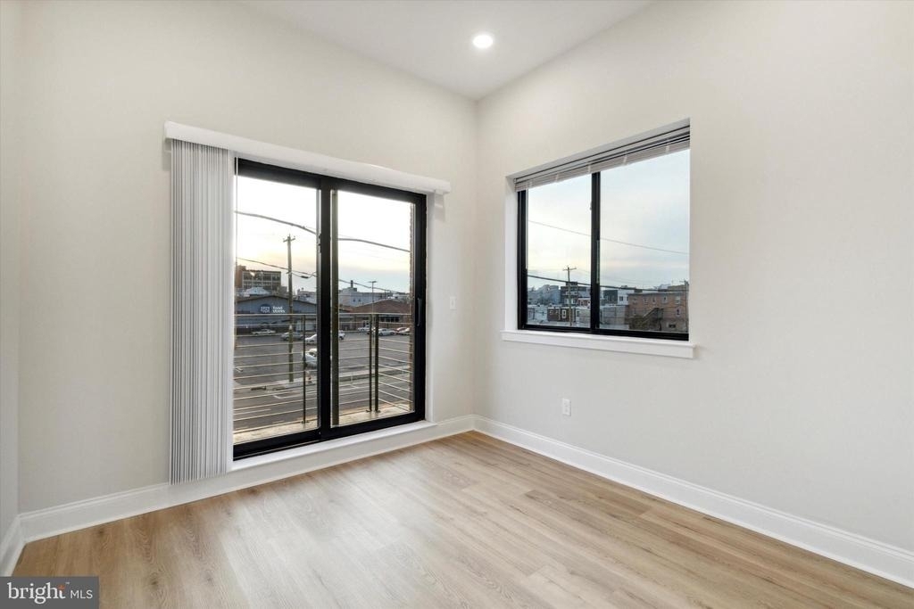 2157 E Lehigh Avenue - Photo 21