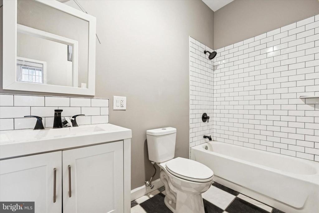 2034 Mount Vernon Street - Photo 3
