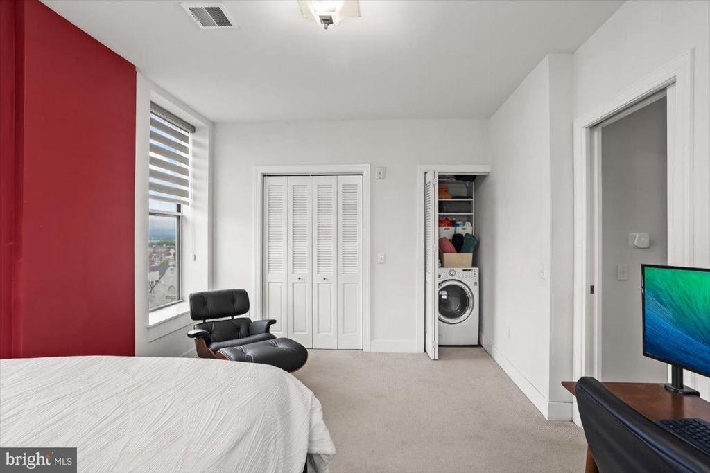 231 State Street - Photo 13