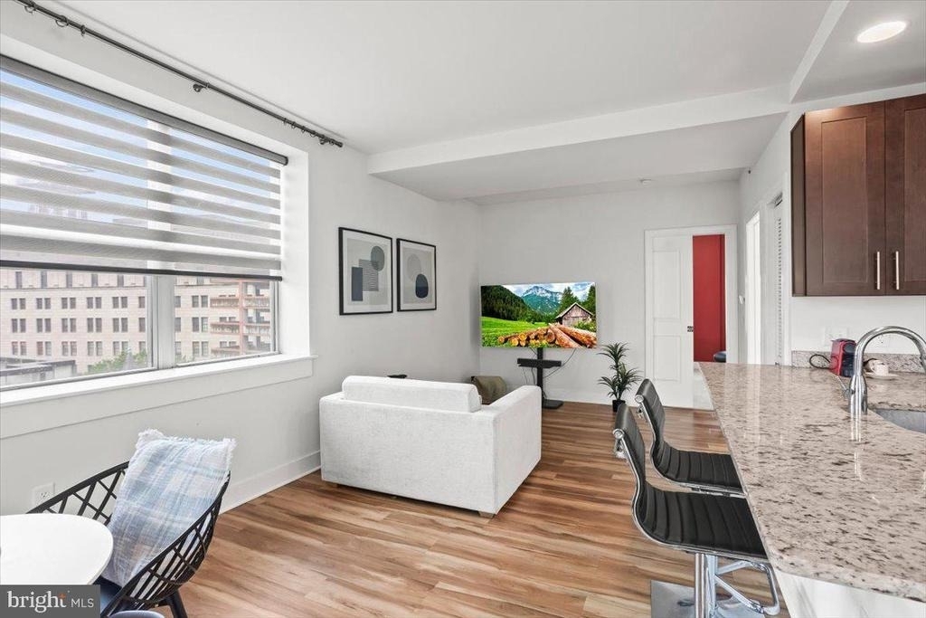 231 State Street - Photo 6