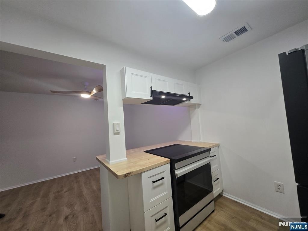 2080 Drake - Photo 4