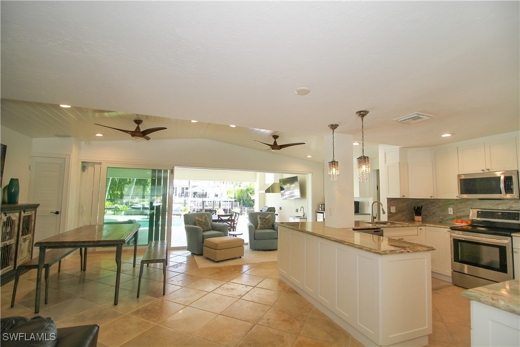 1645 Mullet Court - Photo 19