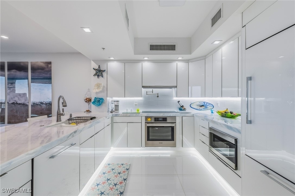 1065 Borghese Lane - Photo 11