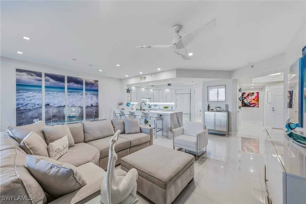1065 Borghese Lane - Photo 8