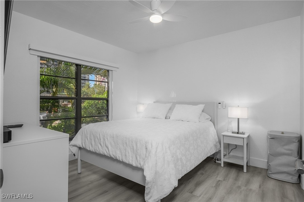 201 S Collier Boulevard - Photo 16