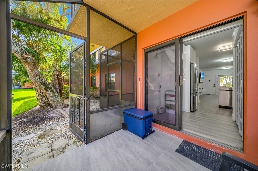 201 S Collier Boulevard - Photo 26