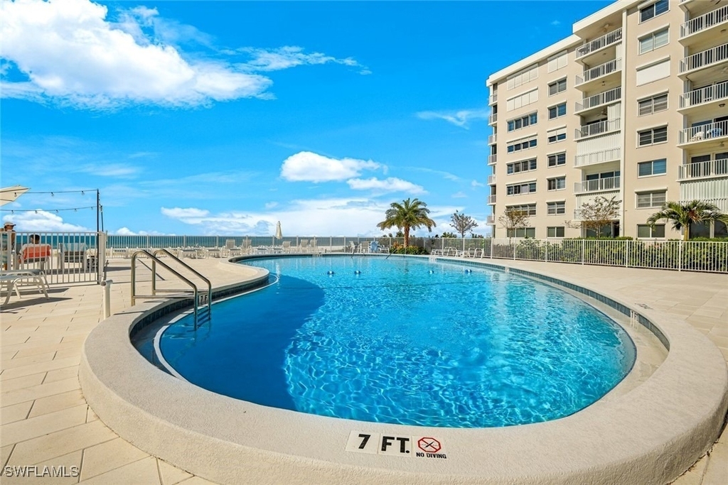 3443 Gulf Shore Boulevard N - Photo 21