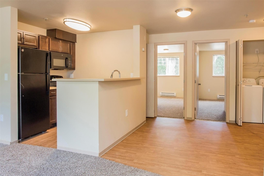 1406 Maple Ln - Photo 11