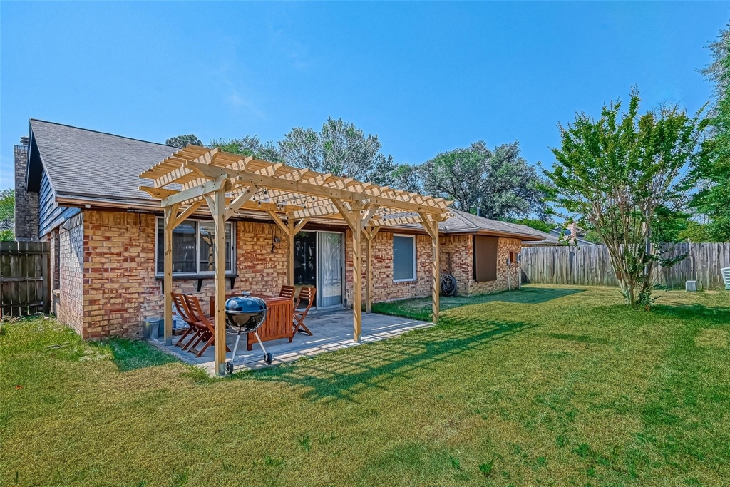 2215 Fort Laramie Drive - Photo 35