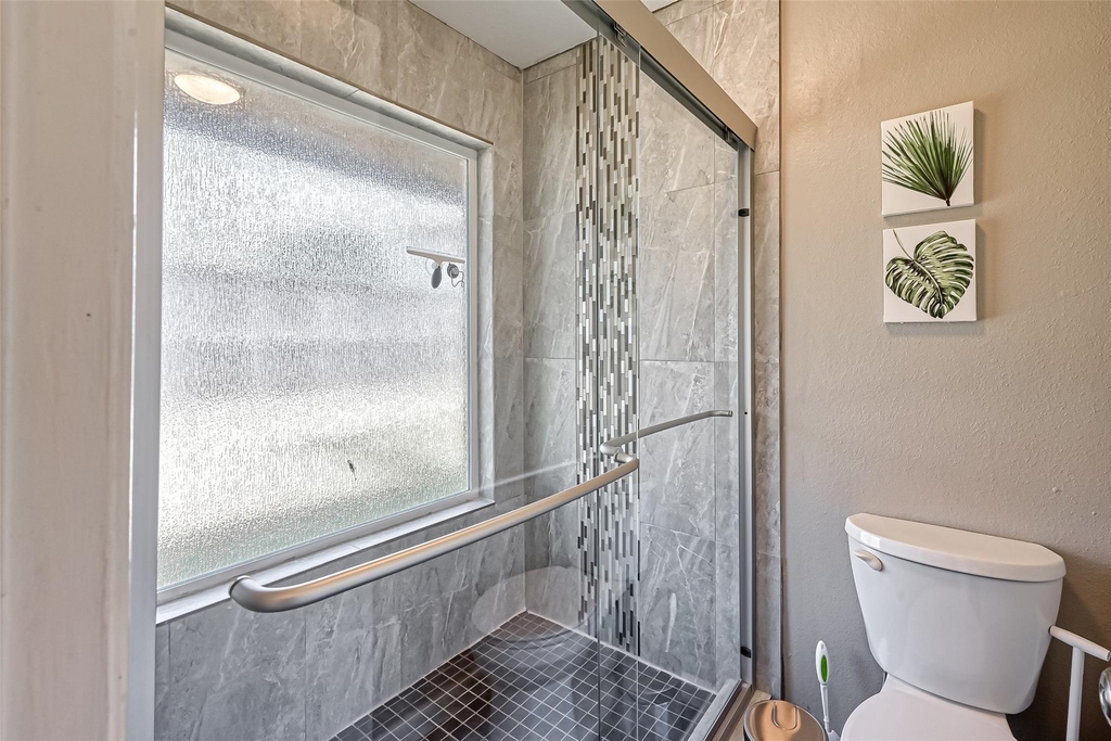 2215 Fort Laramie Drive - Photo 28