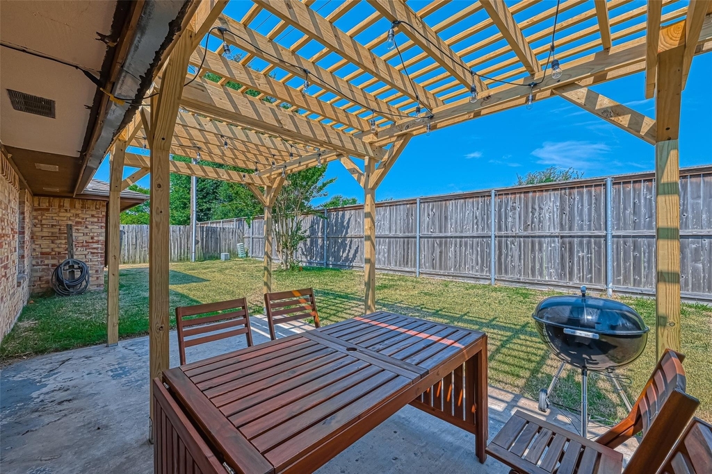 2215 Fort Laramie Drive - Photo 33