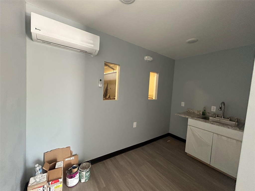 6936 Lozier Street - Photo 3