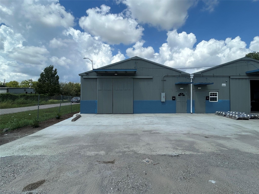 6936 Lozier Street - Photo 1