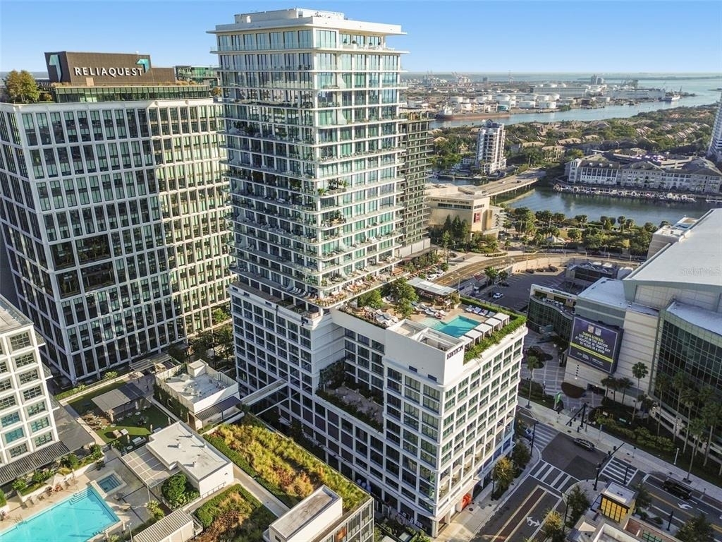 1000 Water Street - Photo 41
