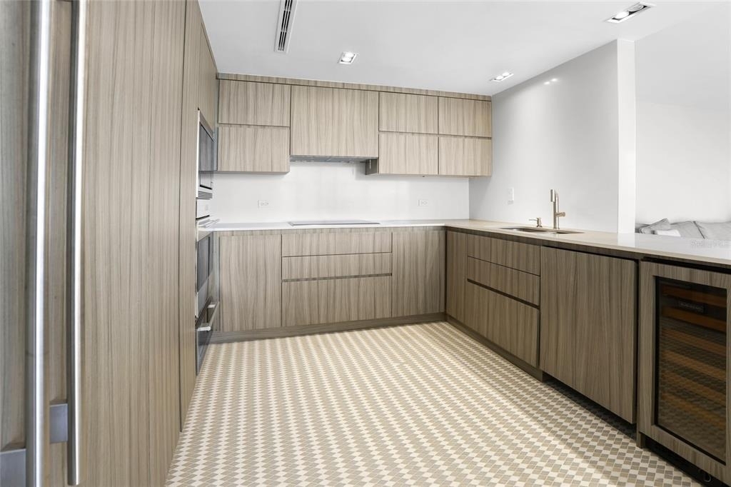 860 Ashford Avenue #5c Unit #1 - Photo 3