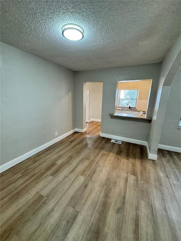 601 Vera Street - Photo 4