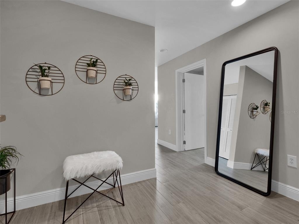 525 E Jackson Street - Photo 38