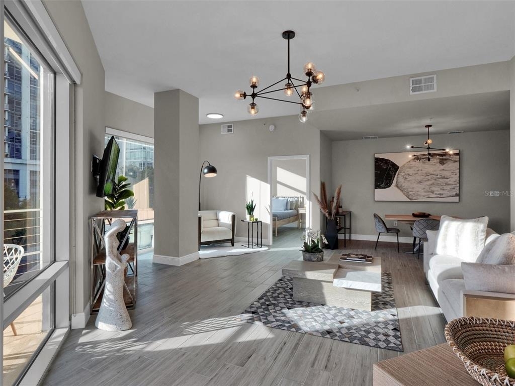 525 E Jackson Street - Photo 32