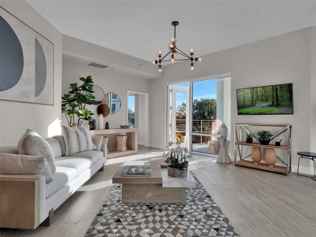 525 E Jackson Street - Photo 14