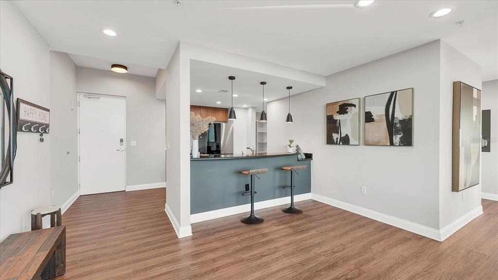 525 E Jackson Street - Photo 6