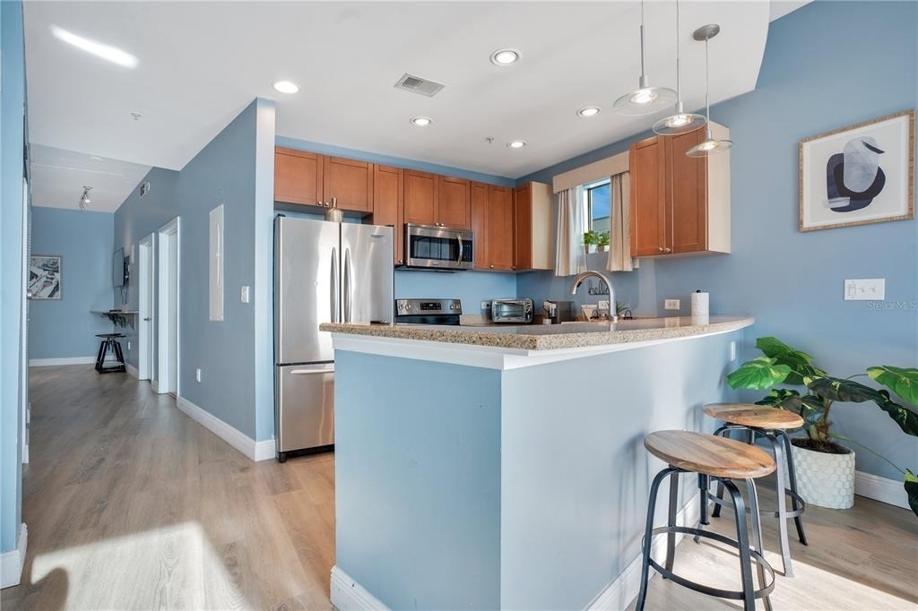 525 E Jackson Street - Photo 12